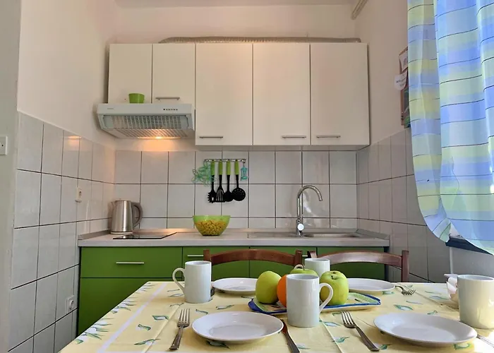 With Parking Space Cizici, Krk - 19214 Apartmán Dobrinj