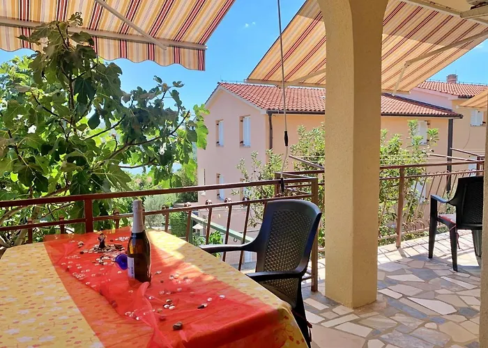 Apartment With Parking Space Cizici, Krk - 19214