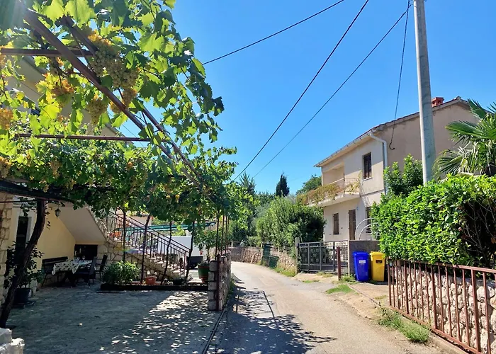 With Parking Space Cizici, Krk - 19214 Apartment Dobrinj