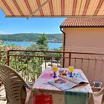 With Parking Space Cizici, Krk - 19214 Apartmán *
